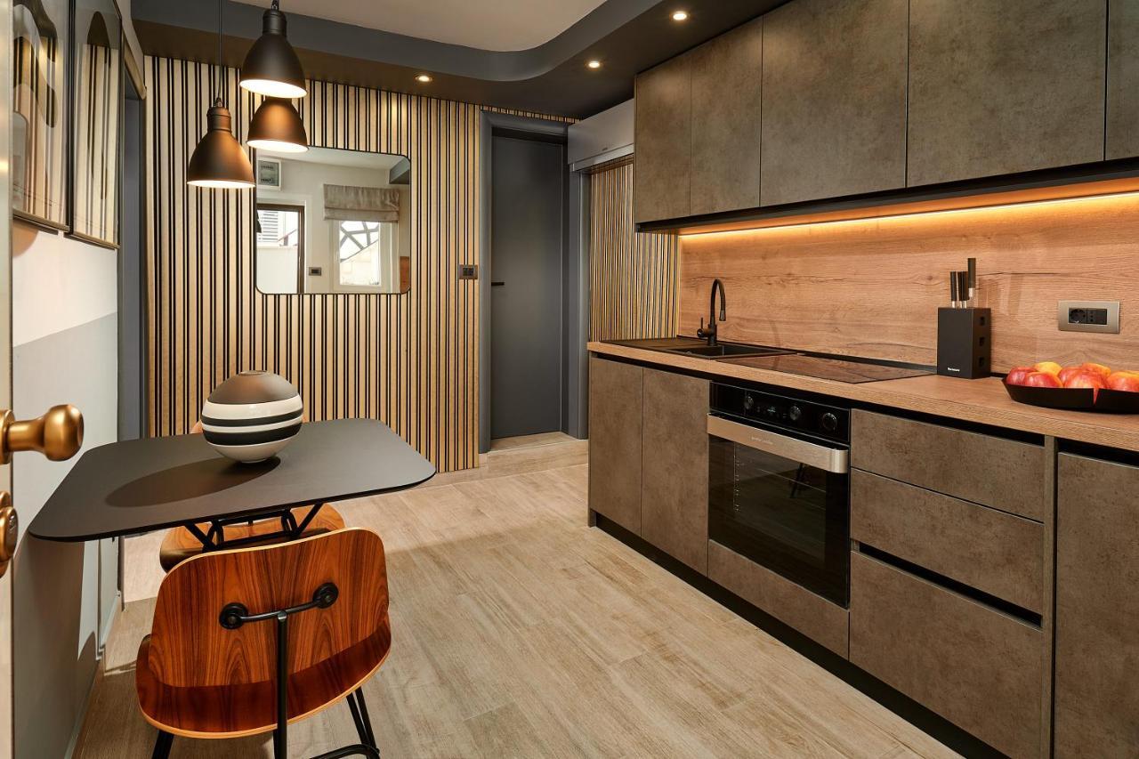 Apartments Ziggy Star Slatine Bagian luar foto